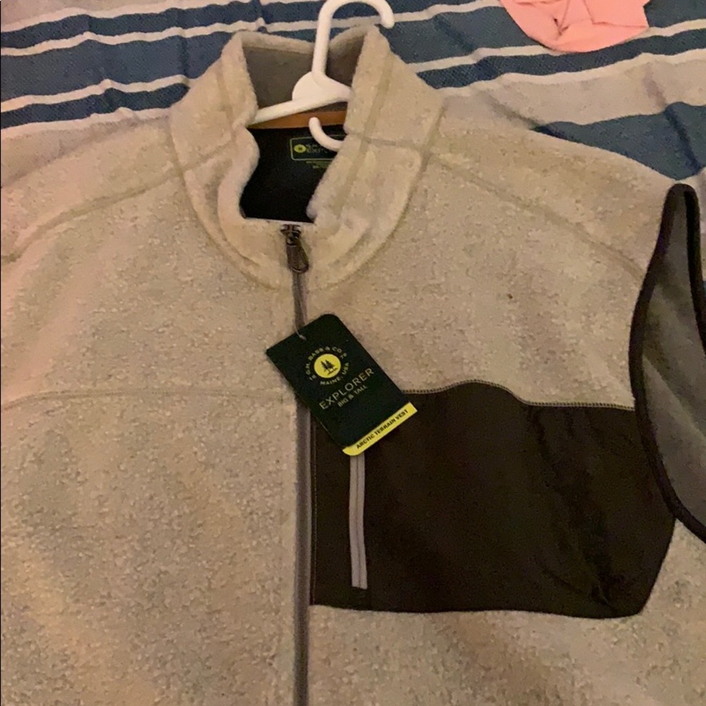 Arctic Terrain Vest never worn